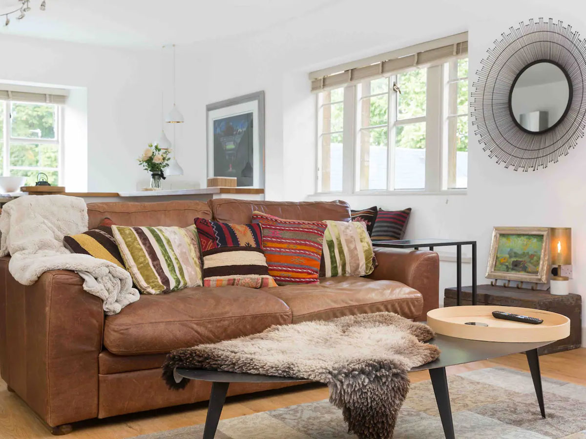 Little Coach House — detail